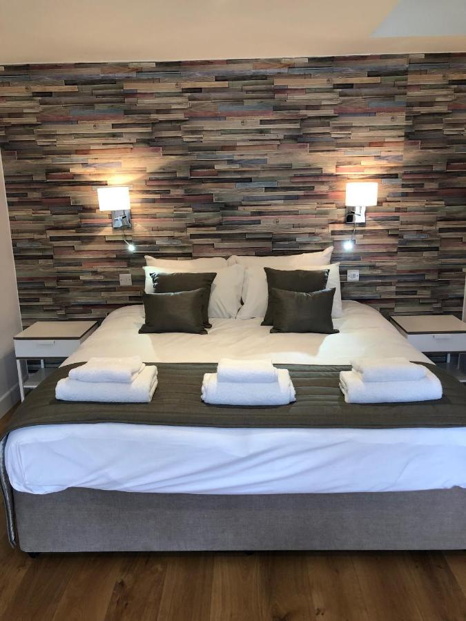 Hamilton Arms Suites Midhurst Zewnętrze zdjęcie