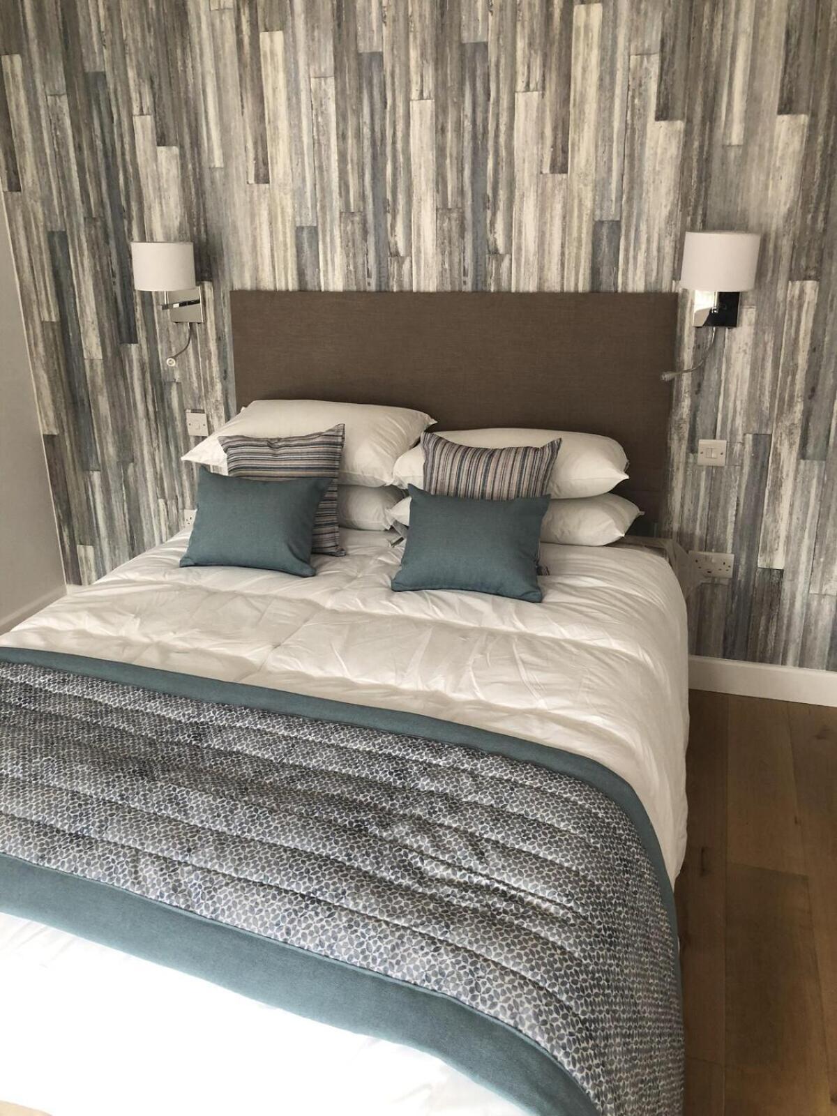 Hamilton Arms Suites Midhurst Pokój zdjęcie